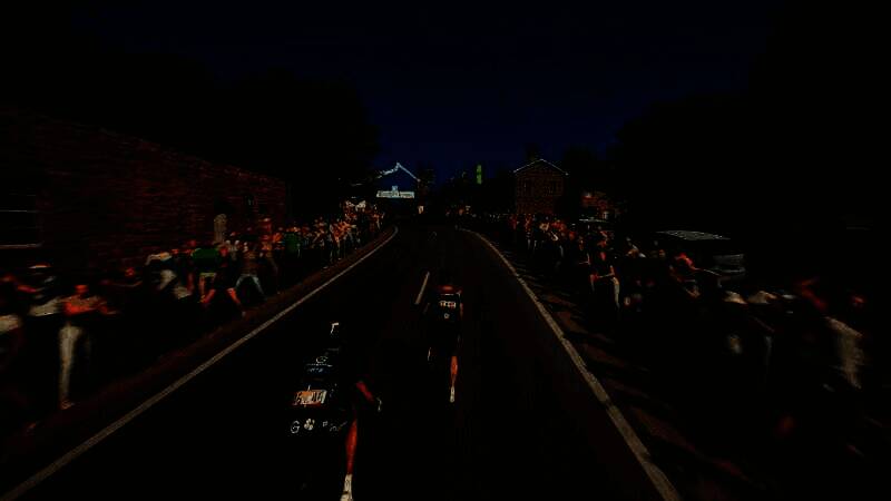 《环法自行车赛2025》游戏特点展示图3