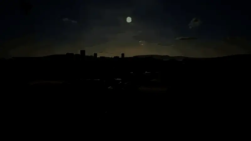 《inZOI(云族裔)》视频截图1