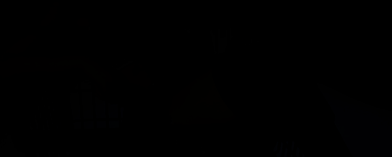 《inZOI》中亚洲美女穿着黑白甜妹装的画面