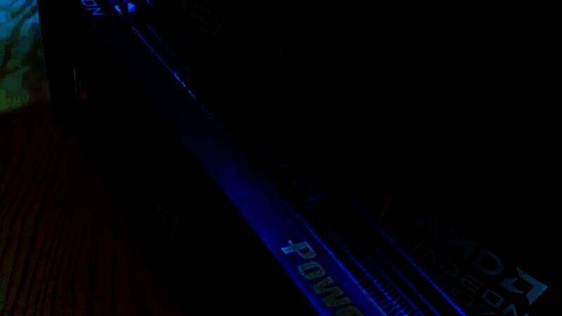 RX 9070XT显卡细节图4