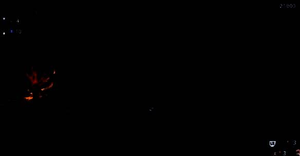 接近船桅杆的画面