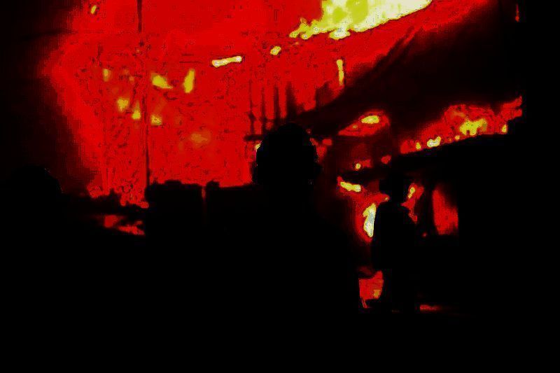 加州山火现场图片