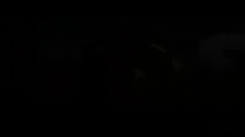 主角扔石块入海未起涟漪