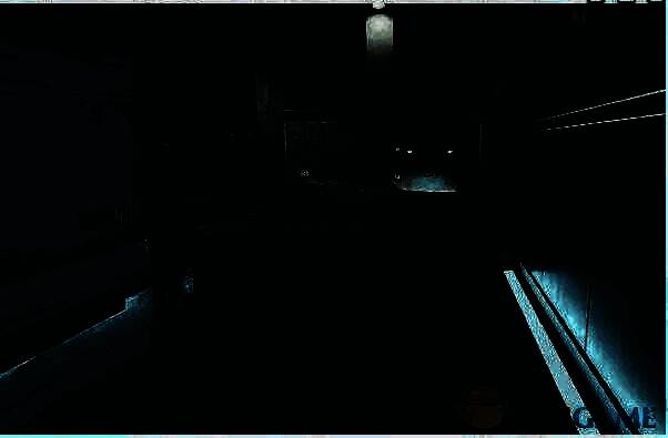 顶楼集装箱旁推车图