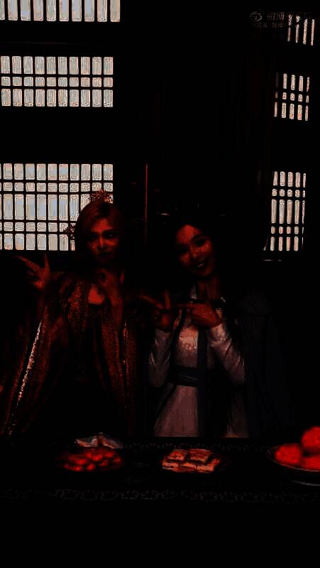 《完蛋！我被美女包围了2》视频截图3