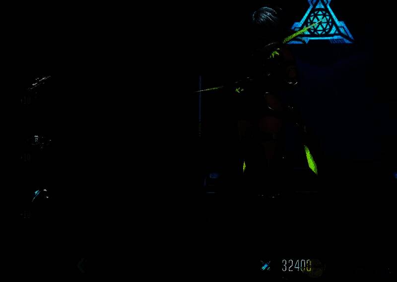 英雄装备栏位界面截图