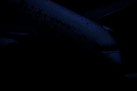 日本航空与高达联动痛飞机外观图