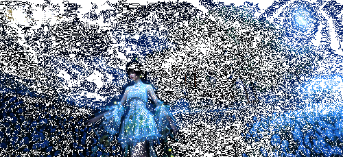 花田与祈福巨树画面