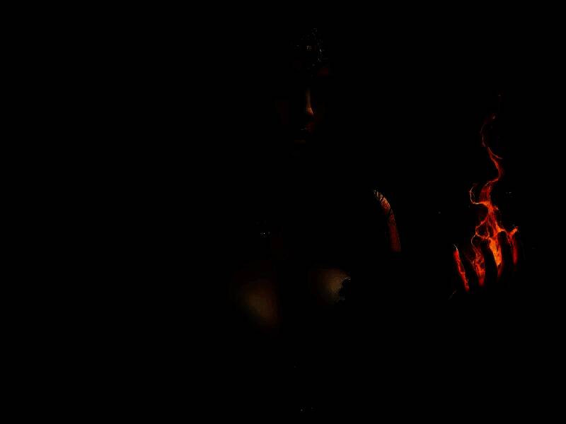 网友使用 Grok 生成的女巫图片18