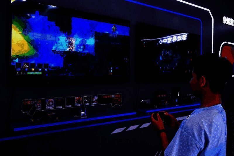 1722000973118789.jpg 跨端游戏体验区现场图