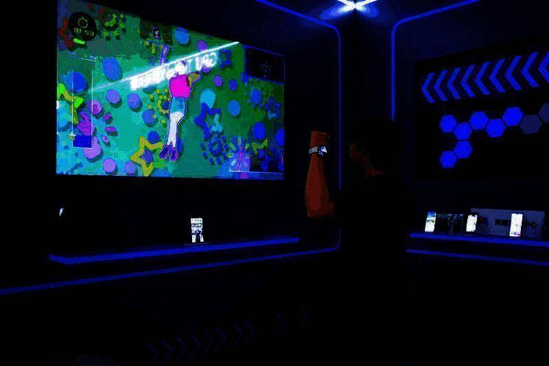 1722000988590911.jpg 体感游戏体验区现场图