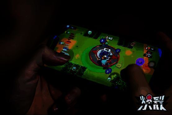 《爆裂小队》简化操作画面