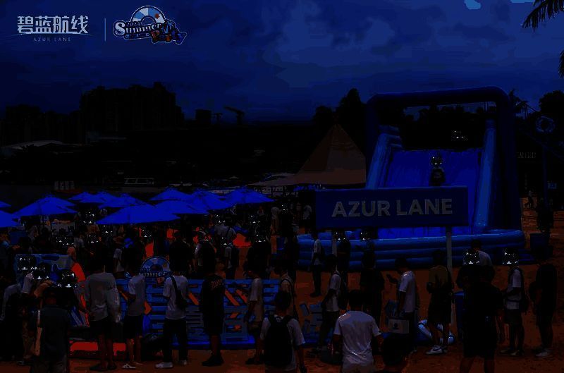 指挥官在打卡胜地拍照