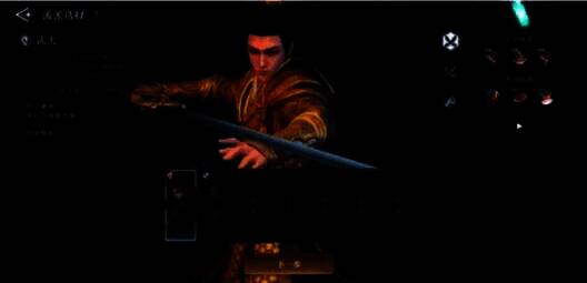 游戏中展示枪类武器的界面,武器修长,带有长柄与锋利尖端