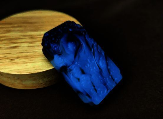 太极令玉牌设计手稿局部放大图，线条流畅，细节丰富，体现极高工艺水准