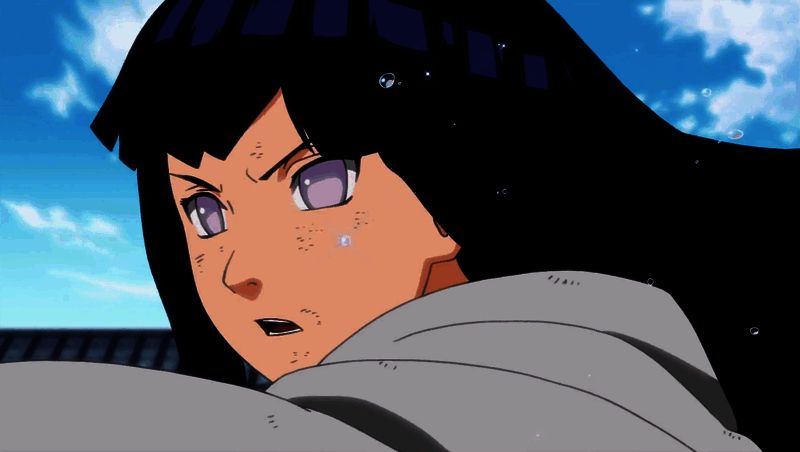 雏田微笑站立,身后是盛开的白百合,象征她的纯洁与坚韧