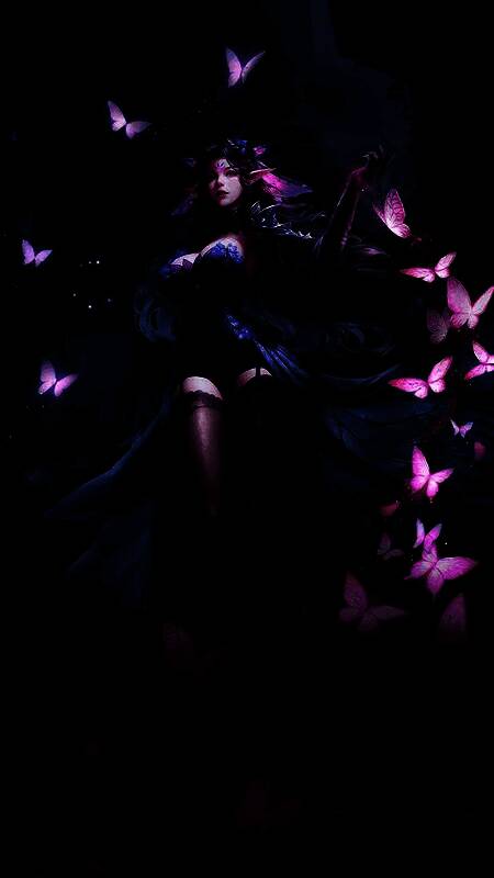 SP薇奥拉角色展示,身着紫色法袍的辅助型再生者,手持法杖释放治疗光芒