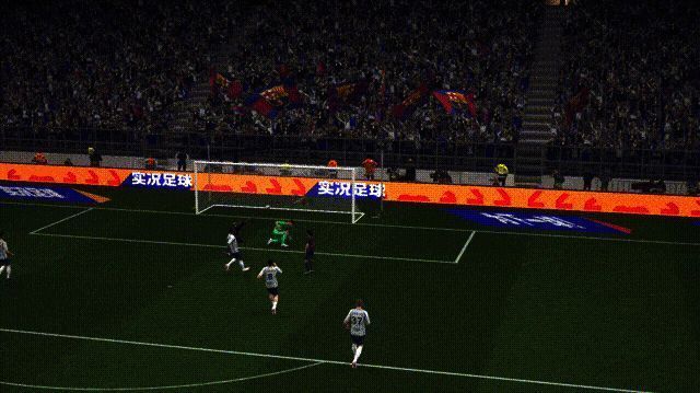 瓜迪奥拉施展精准长传,皮球划出优美弧线准确找到前场队友