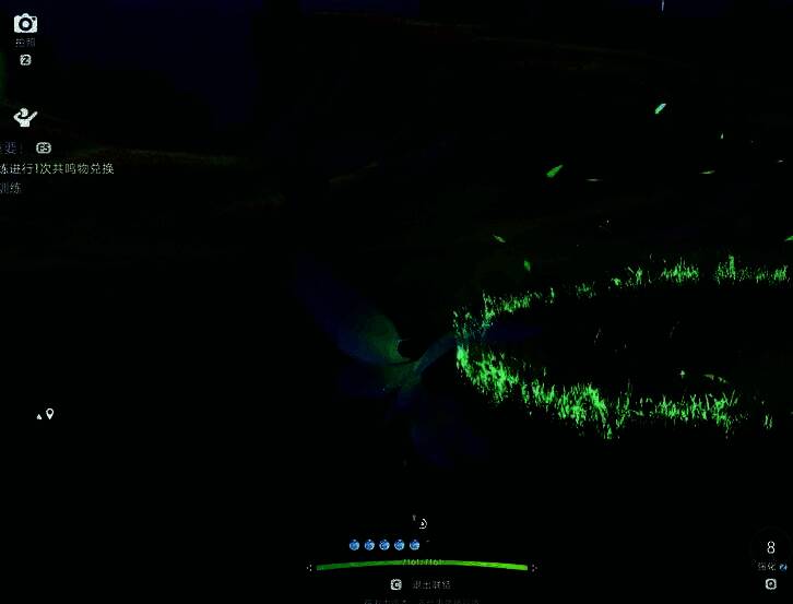 玩家操控美梦蝶在副本中走位躲避AOE技能,背景为高难度BOSS战斗场景